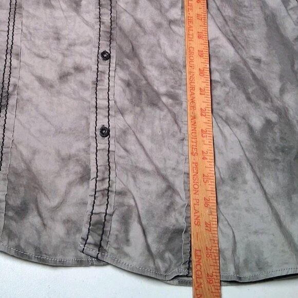 Roar Shirt Men XL Embroidered Distressed Long Sleeve Button Up Y2K Biker Rock - Picture 12 of 16